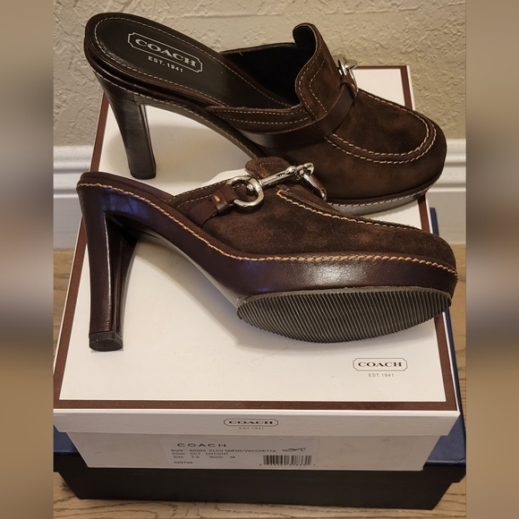 Coach brown suede platform high heel mules - Picture 3 of 3